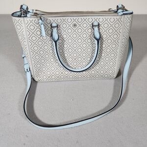 TORY BURCH ROBINSON PERFORATED SMALL LIGHT BLUE MULTI TOTE